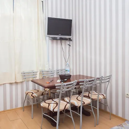 Summer Downtown - Compact Basic Flat - 1st Floor * Burgas City