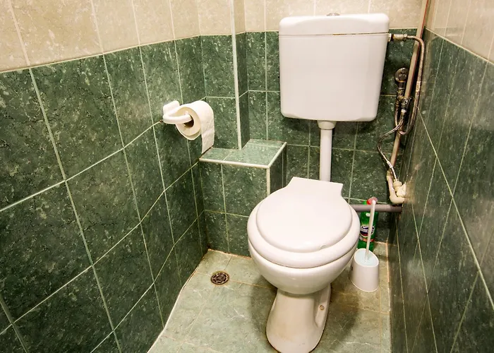 Summer Downtown - Compact Basic Flat - 1st Floor Бургас