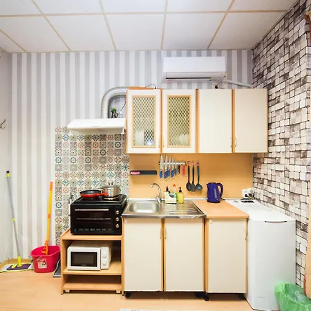 Summer Downtown - Compact Basic Flat - 1st Floor * Burgas City