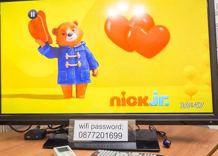 Summer Downtown - Compact Basic Flat - 1st Floor Apartament Burgas City