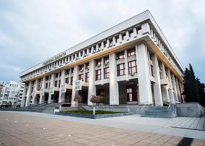 Apartament Summer Downtown - Compact Basic Flat - 1st Floor Burgas City